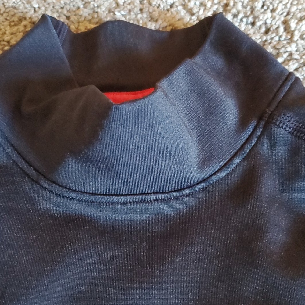 Reebok Undershirt - image 3